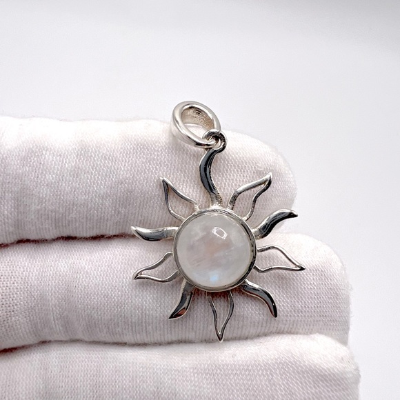 Rainbow Moonstone Sun Gemstone .925 Sterling Silver Sun Pendant - Picture 6 of 16